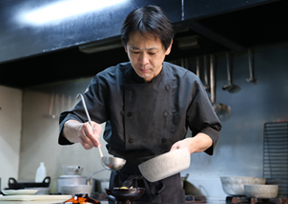 料理長 日置智己
